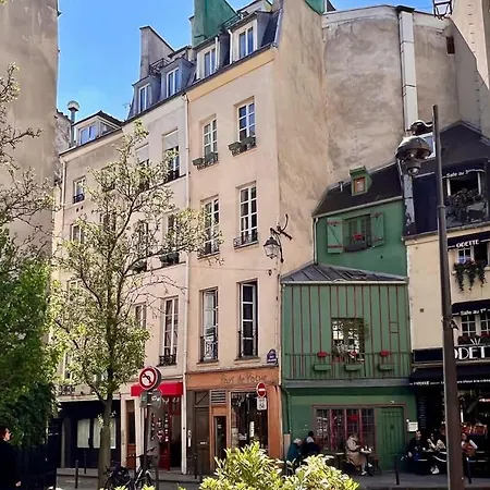 Charming Near Notre Dame Fdl *