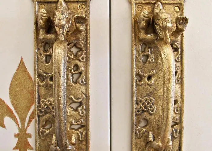 Charming Near Notre Dame Fdl *