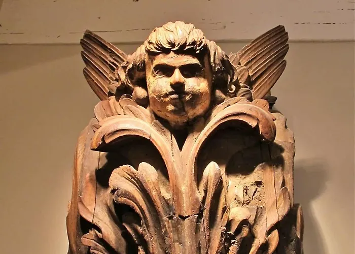 Charming Near Notre Dame Fdl *