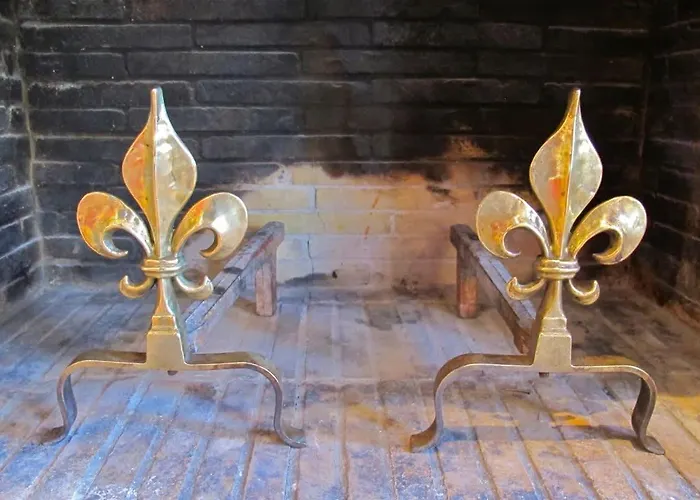 Charming Near Notre Dame Fdl Apartment