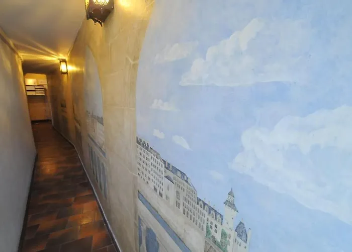 Charming Near Notre Dame Fdl Apartment